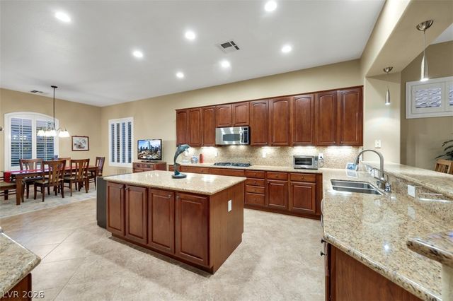 2204 Canyonville Drive, Henderson, NV 89044