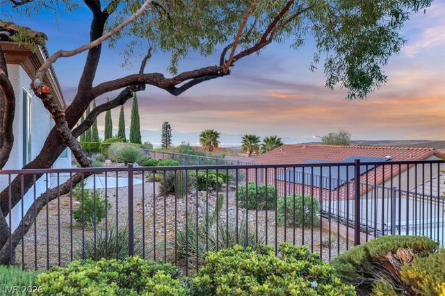 2204 Canyonville Drive, Henderson, NV 89044