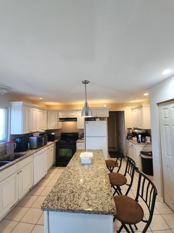 136 Moonlight Road, Matteson, IL 60443