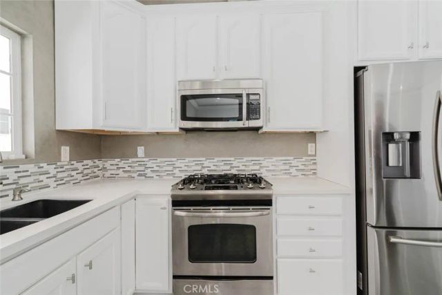 17908 Califa Street, Encino, CA 91316