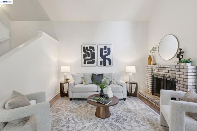 1809 N Forest Hill Pl, Danville, CA 94526