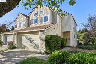 1809 N Forest Hill Pl, Danville, CA 94526