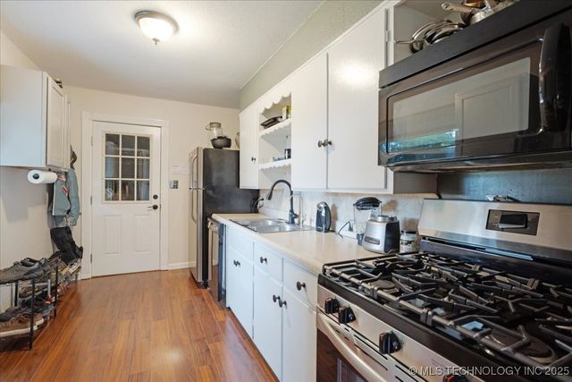 1216 11th Avenue NW, Ardmore, OK 73401