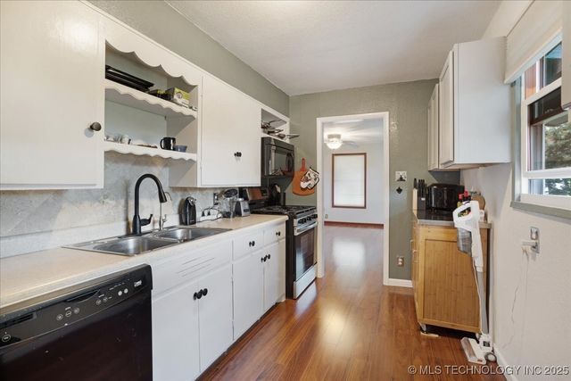 1216 11th Avenue NW, Ardmore, OK 73401