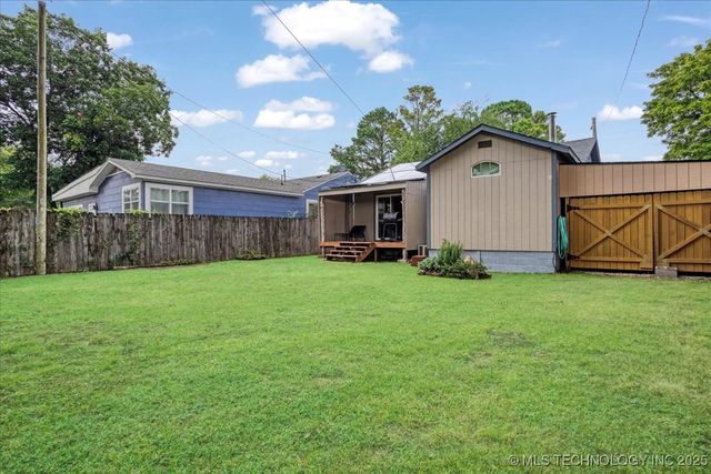 1216 11th Avenue NW, Ardmore, OK 73401