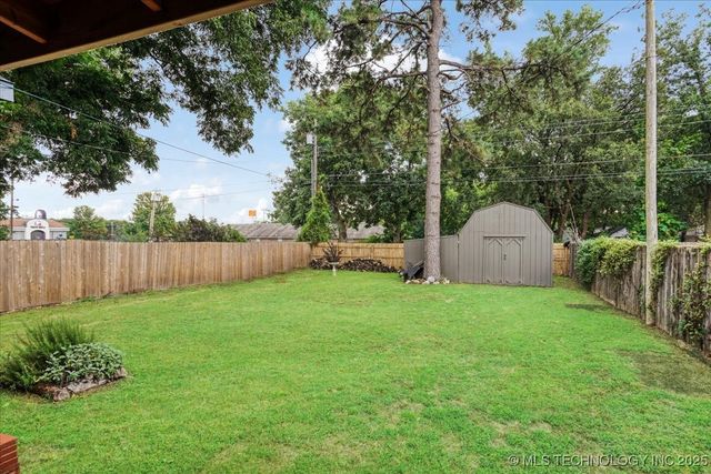 1216 11th Avenue NW, Ardmore, OK 73401