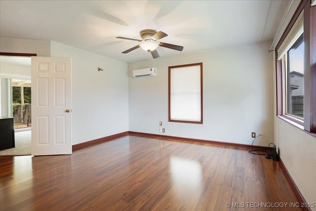 1216 11th Avenue NW, Ardmore, OK 73401