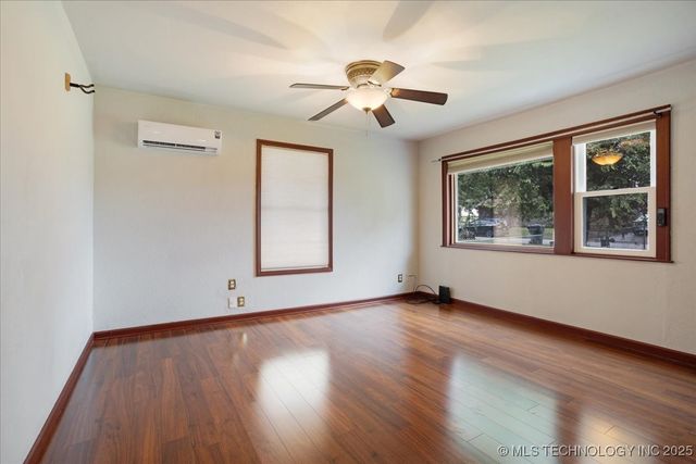 1216 11th Avenue NW, Ardmore, OK 73401