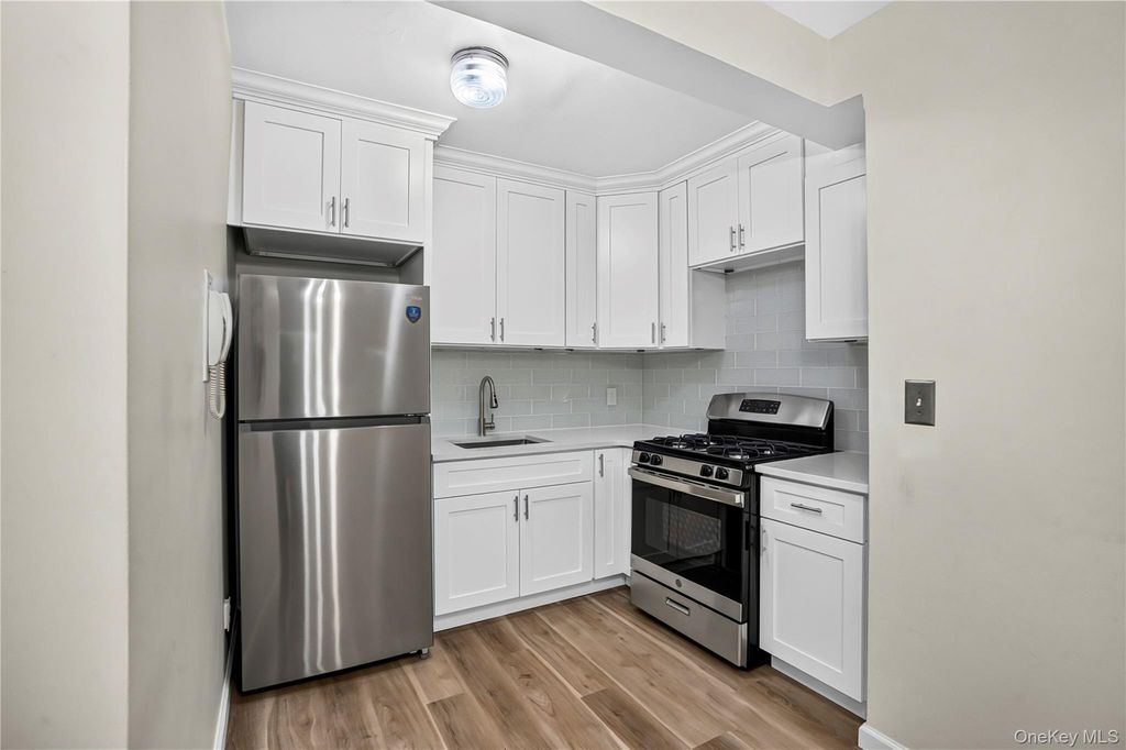 8915 Parsons Boulevard 11D, Jamaica, NY 11432 — photo 3