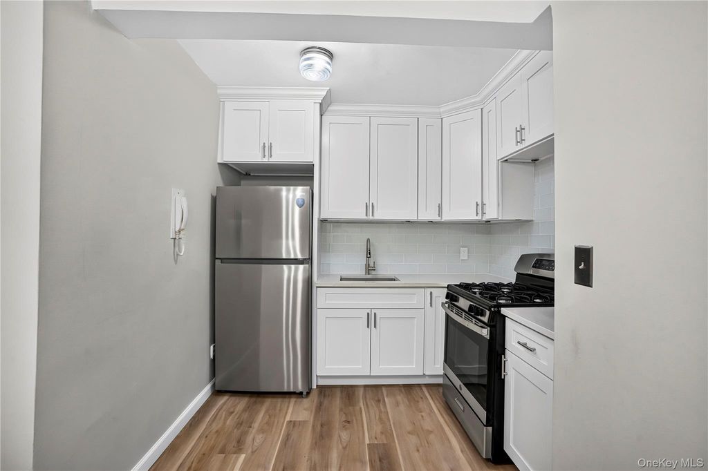 8915 Parsons Boulevard 11D, Jamaica, NY 11432 — photo 4