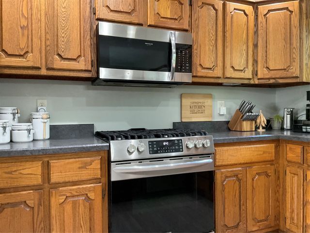8565 BARKER Road, Girard, PA 16417
