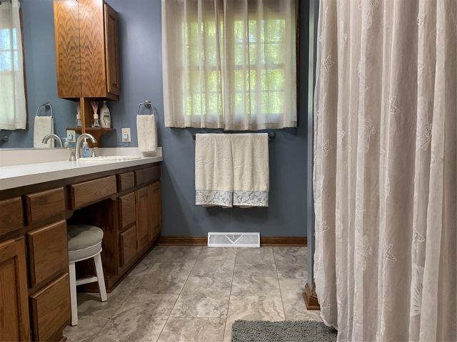 8565 BARKER Road, Girard, PA 16417