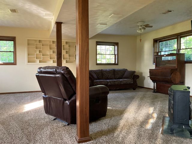8565 BARKER Road, Girard, PA 16417