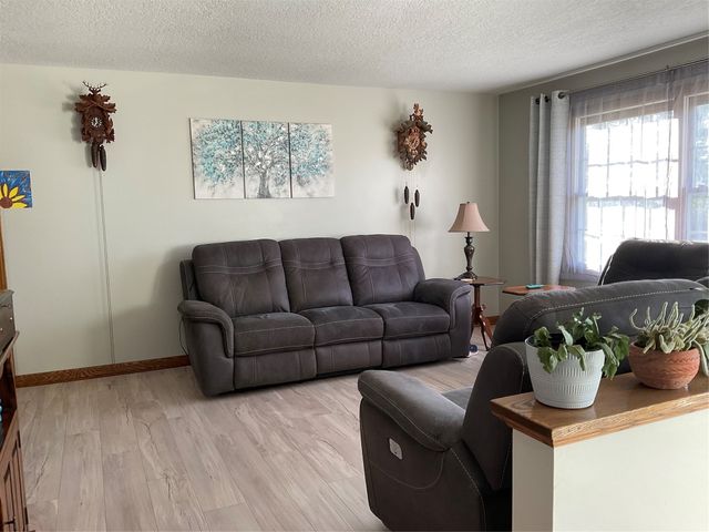 8565 BARKER Road, Girard, PA 16417