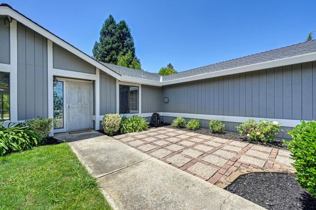 103 Ponderosa Ct, Folsom, CA 95630