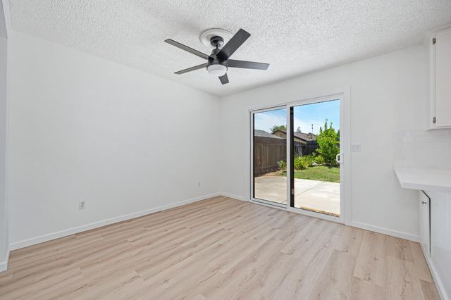 103 Ponderosa Ct, Folsom, CA 95630