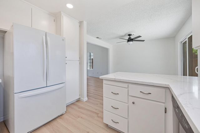103 Ponderosa Ct, Folsom, CA 95630
