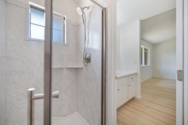 103 Ponderosa Ct, Folsom, CA 95630