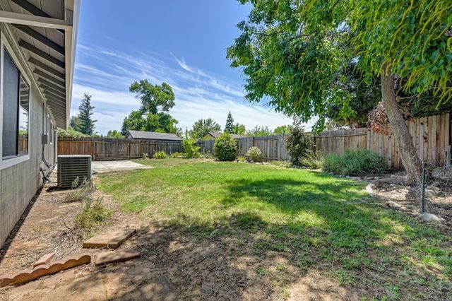 103 Ponderosa Ct, Folsom, CA 95630