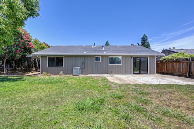 103 Ponderosa Ct, Folsom, CA 95630
