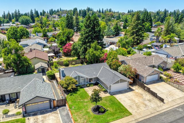 103 Ponderosa Ct, Folsom, CA 95630