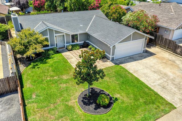 103 Ponderosa Ct, Folsom, CA 95630