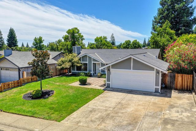 103 Ponderosa Ct, Folsom, CA 95630