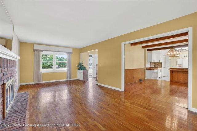 312 Murphy Circle, East Lansing, MI 48823