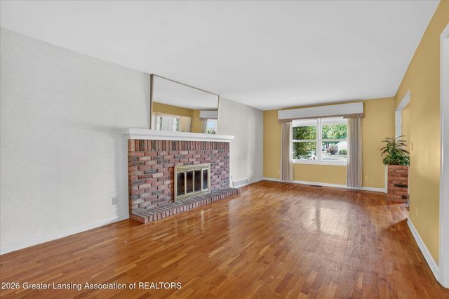 312 Murphy Circle, East Lansing, MI 48823