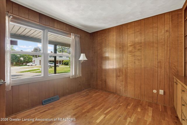 312 Murphy Circle, East Lansing, MI 48823