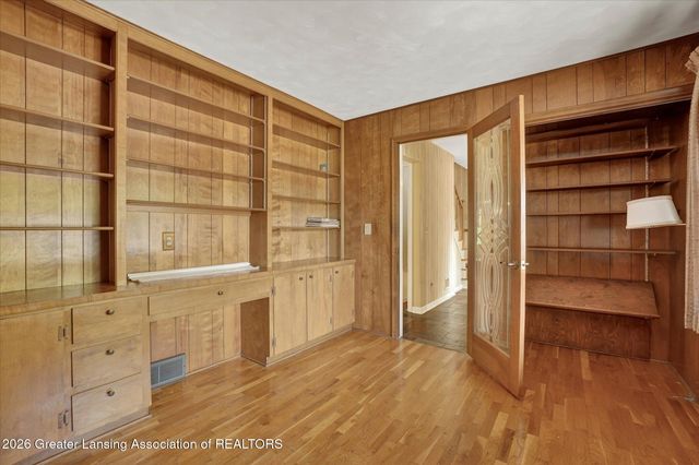312 Murphy Circle, East Lansing, MI 48823