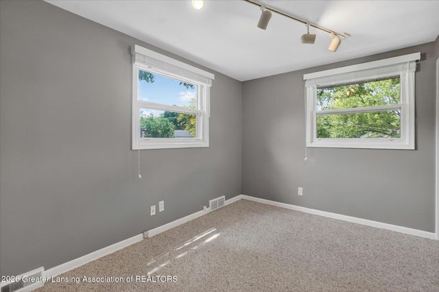 312 Murphy Circle, East Lansing, MI 48823