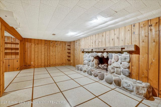 312 Murphy Circle, East Lansing, MI 48823