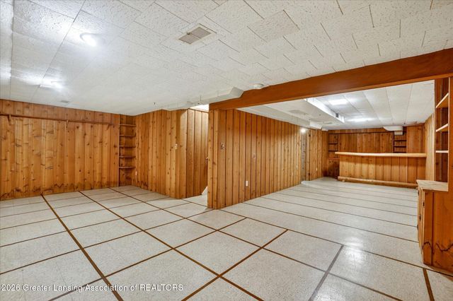 312 Murphy Circle, East Lansing, MI 48823