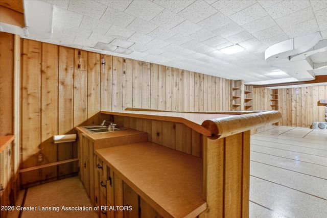 312 Murphy Circle, East Lansing, MI 48823