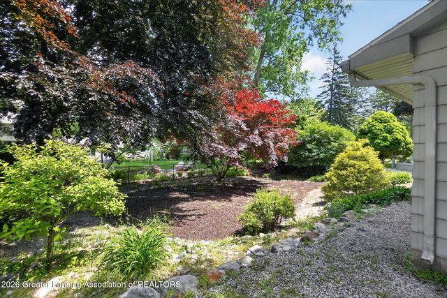 312 Murphy Circle, East Lansing, MI 48823