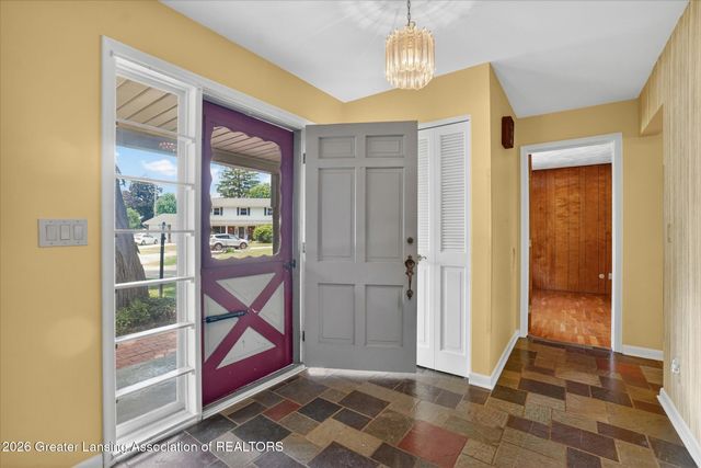 312 Murphy Circle, East Lansing, MI 48823