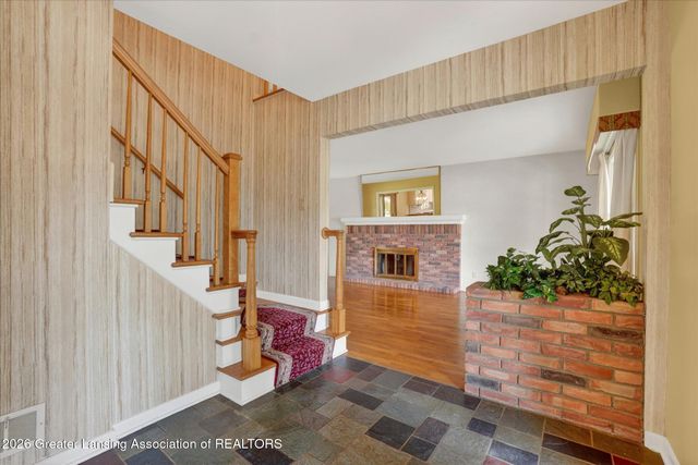 312 Murphy Circle, East Lansing, MI 48823