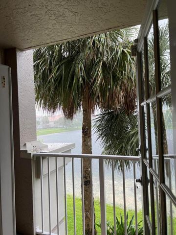 5001 Wiles Road 204, Coconut Creek, FL 33073