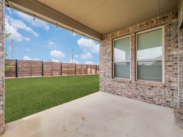 10624 Echo Brook Lane, Aubrey, TX 76227
