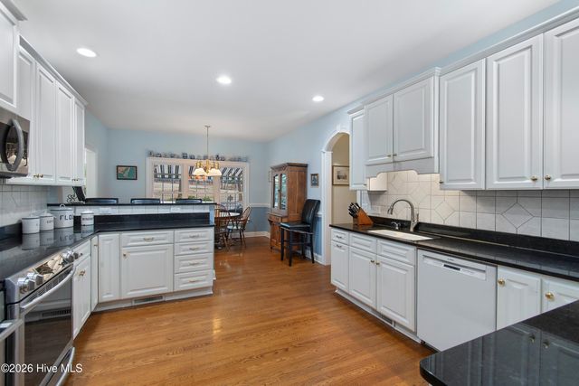 3498 Members Club Boulevard, Southport, NC 28461