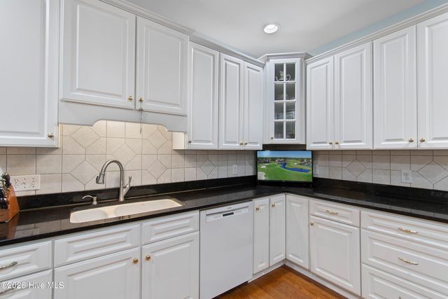 3498 Members Club Boulevard, Southport, NC 28461