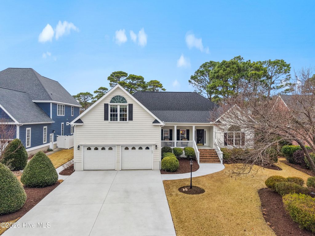 3498 Members Club Boulevard, Southport, NC 28461