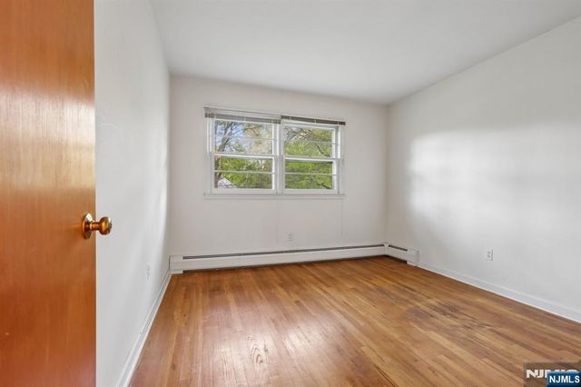 501 Terhune Terrace, Wyckoff, NJ 07481