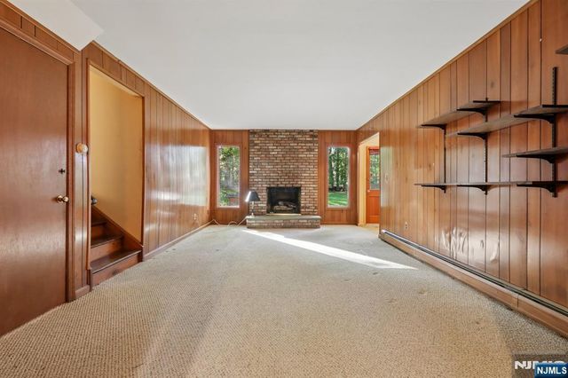 501 Terhune Terrace, Wyckoff, NJ 07481
