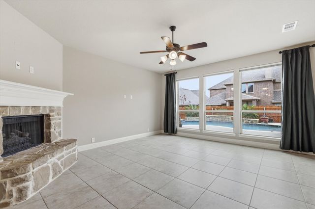 2739 Chimney Rock Road, Burleson, TX 76028