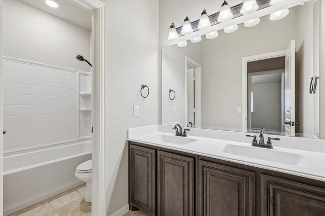 2739 Chimney Rock Road, Burleson, TX 76028