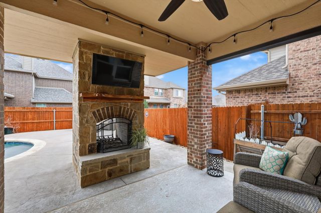 2739 Chimney Rock Road, Burleson, TX 76028