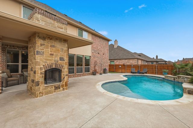 2739 Chimney Rock Road, Burleson, TX 76028