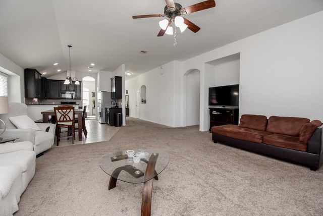 2534 Seahorse Bend Drive, Katy, TX 77449